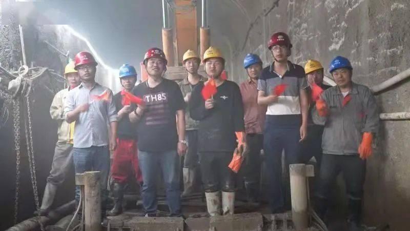 探索秘密世界,哪张更好看等你来问